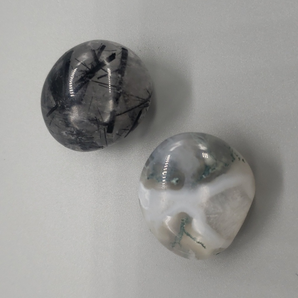 Moss agate and tourmalated quartz tumbles